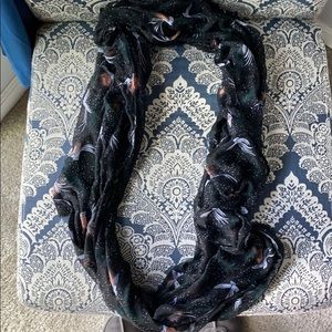 Dove infinity scarf